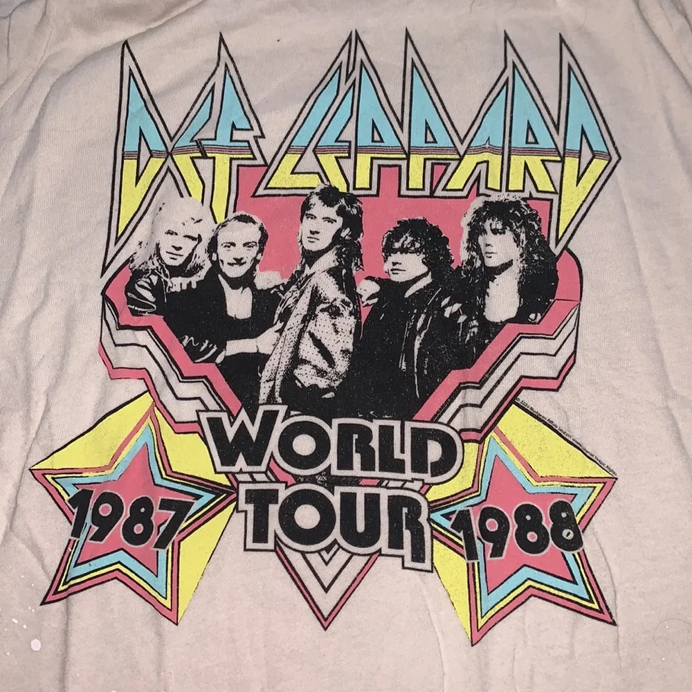 Chaser | Def Leppard World Tour Splattered Band Tee Size M Cream - Picture 4 of 8